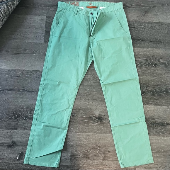 Dockers and Nautica 2 for 1 - Picture 4 of 9